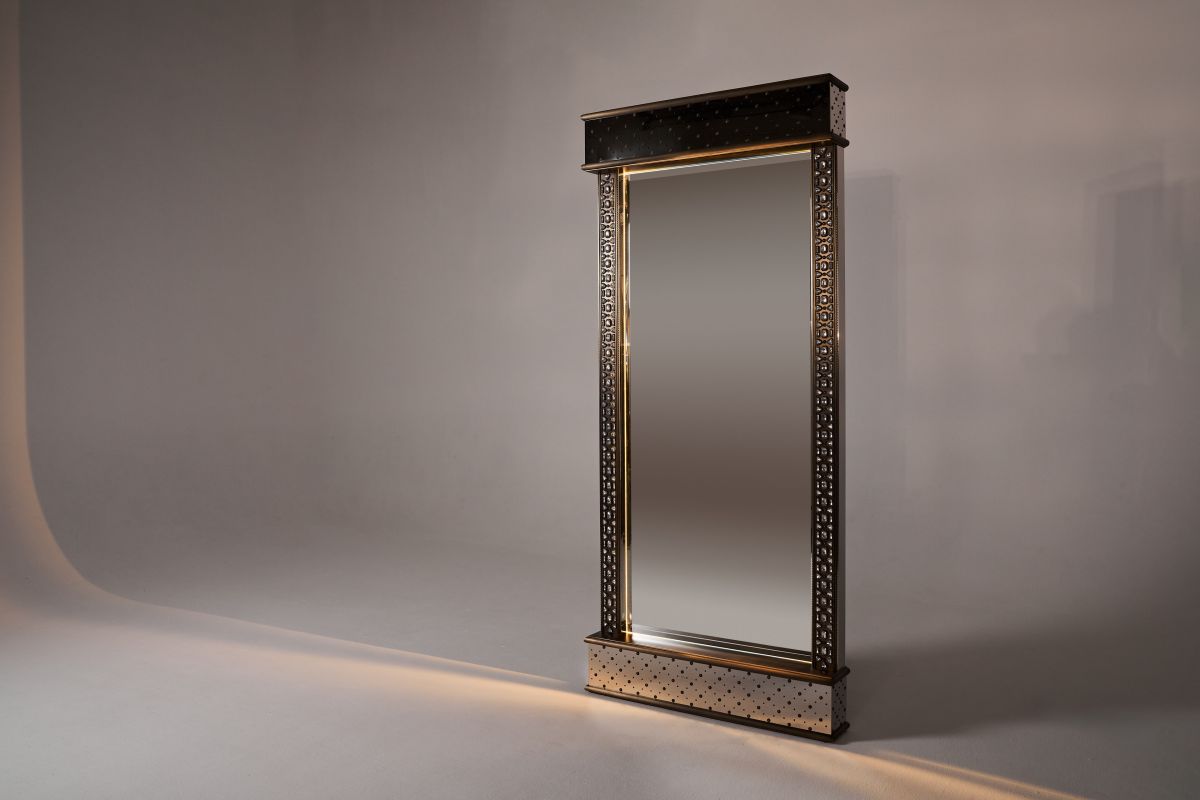 РУССКАЯ ЛАТУНЬ