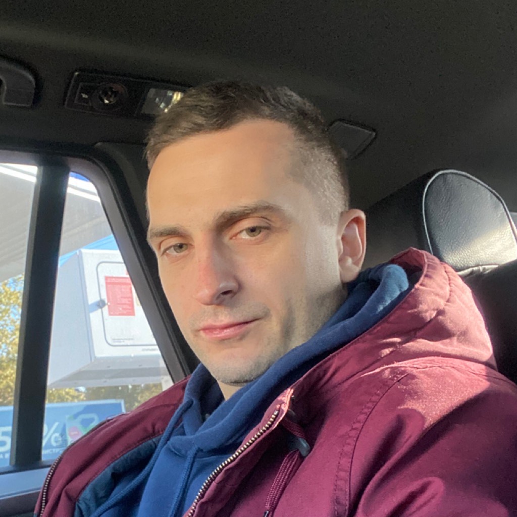 Кузьмин Артём