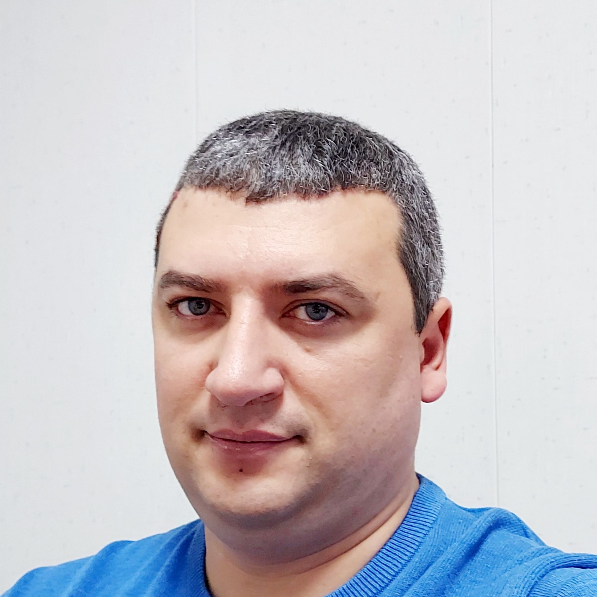 Хачатуров Михаил